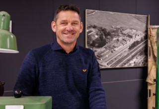 Kornelis Caps &  uit Steenwijk maakte in 90 jaar 20,8 miljard deksels voor jouw eten